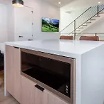 Westlake Luxury 3Br Home With Free Parking & Bbq