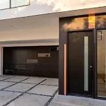 Westlake Luxury 3Br Home With Free Parking & Bbq