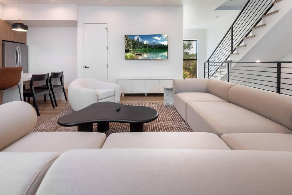 Westlake Luxury 3br With Free Parking & Bbq *