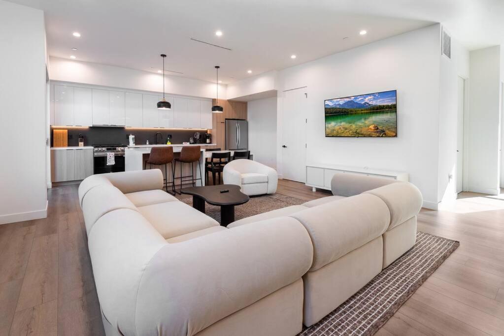 Westlake Luxury 3br With Free Parking & Bbq *
