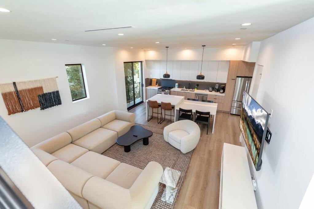 Westlake Luxury 3br With Free Parking & Bbq Ferienhaus *